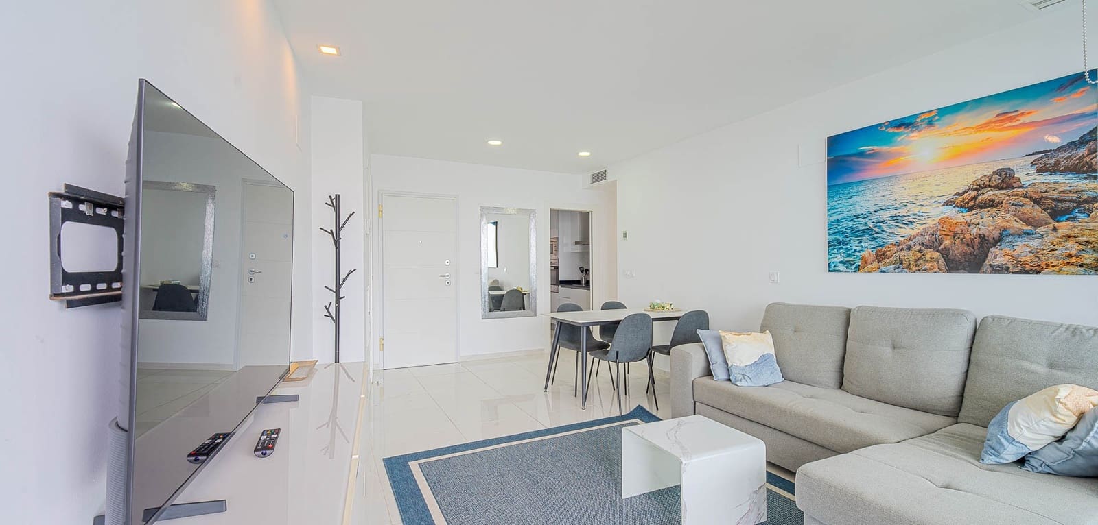 2 Zimmer Apartment zu verkaufen in Orihuela Costa mit Pool - 450.000 € (Ref: 9966114)