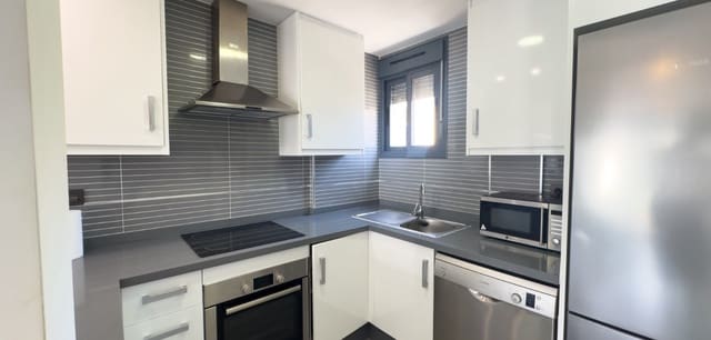 2 soverom Bungalow til salgs i La Zenia, Orihuela med svømmebasseng - € 339 000 (Ref: 9970865)
