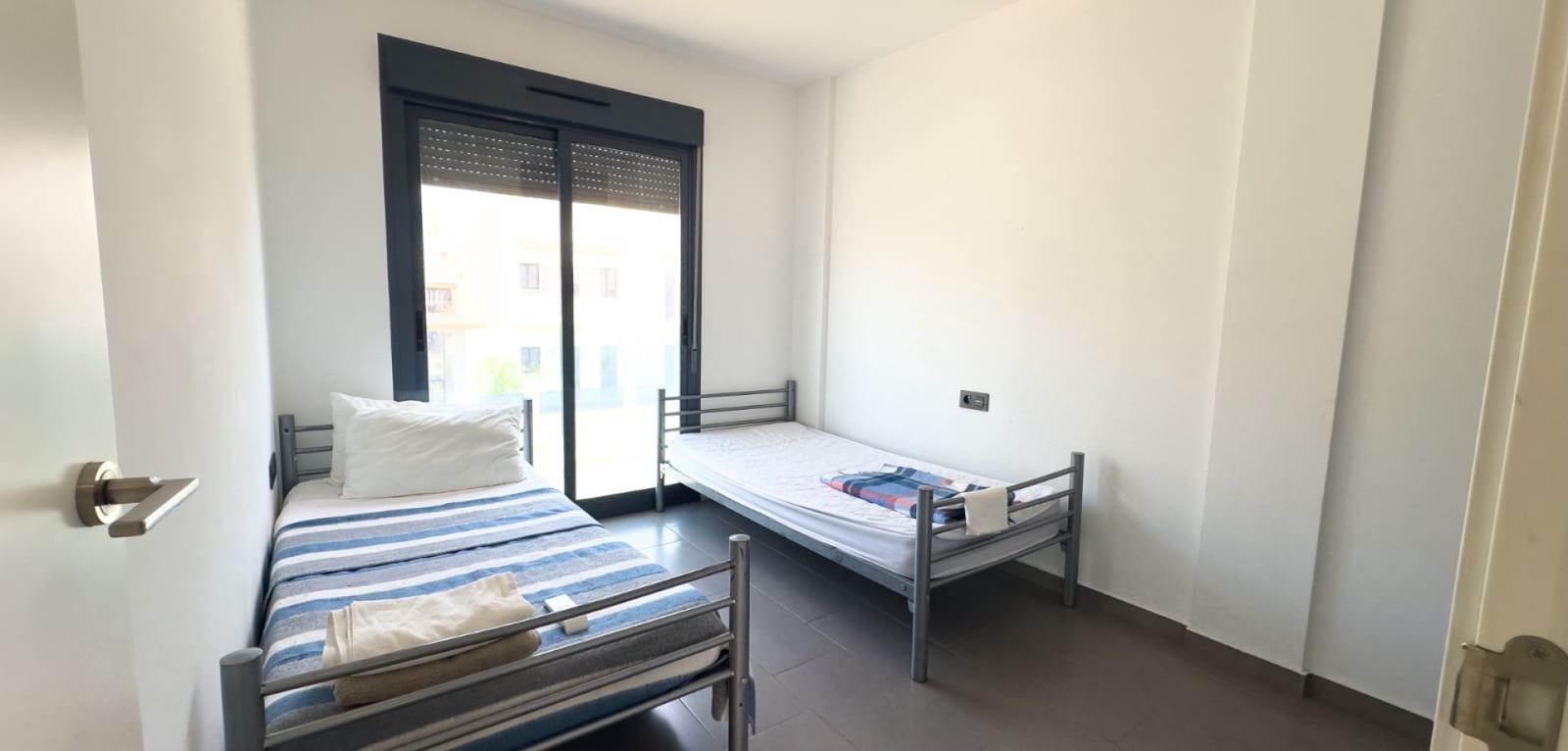2 bedroom Bungalow for sale in La Zenia with pool - € 339,000 (Ref: 9970865)