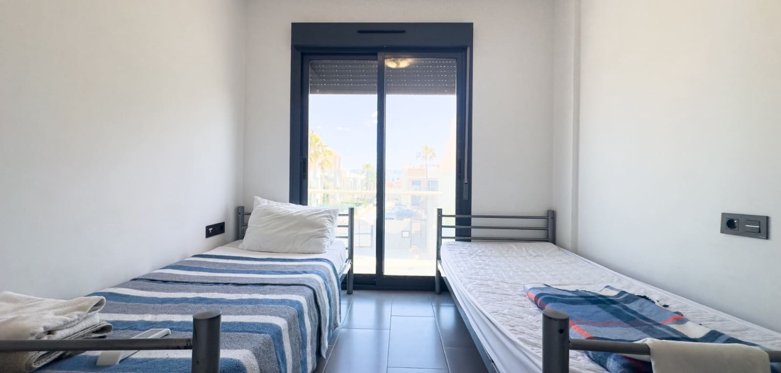 2 bedroom Bungalow for sale in La Zenia with pool - € 339,000 (Ref: 9970865)