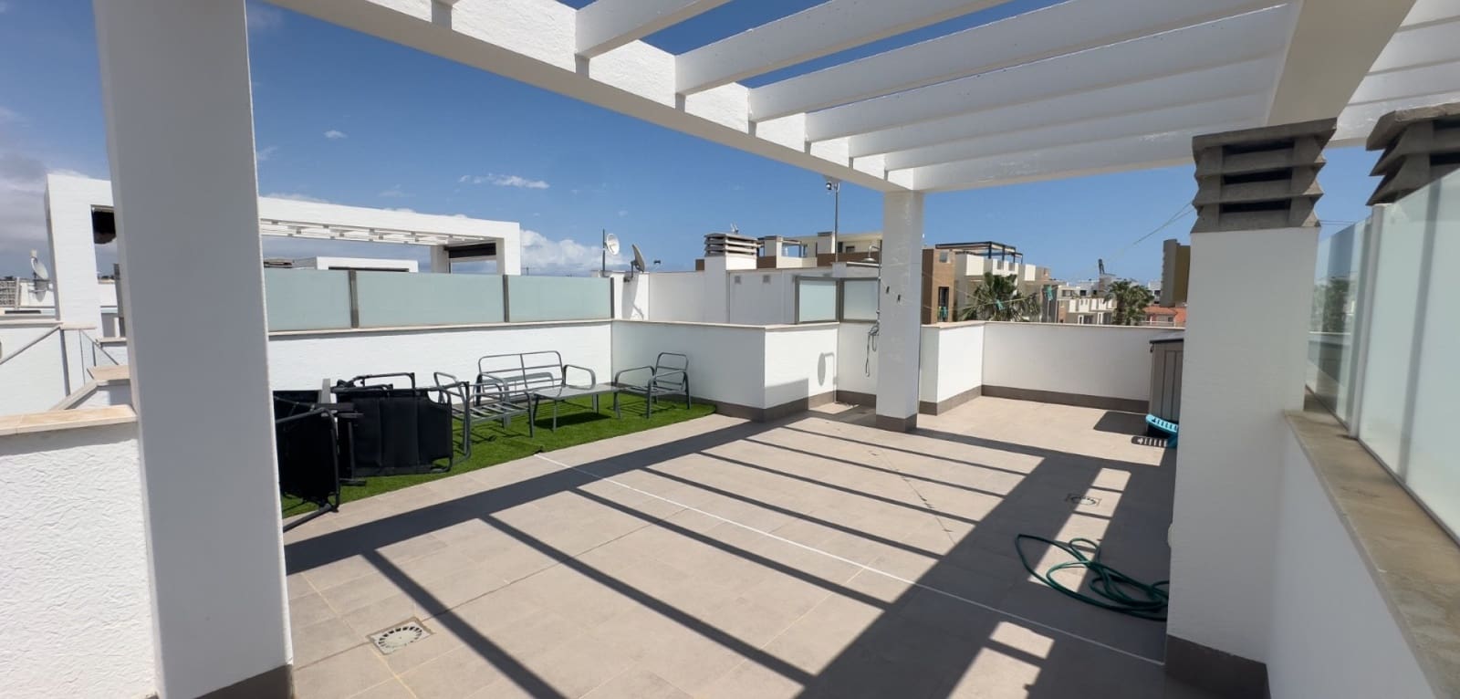 2 bedroom Bungalow for sale in La Zenia with pool - € 339,000 (Ref: 9970865)