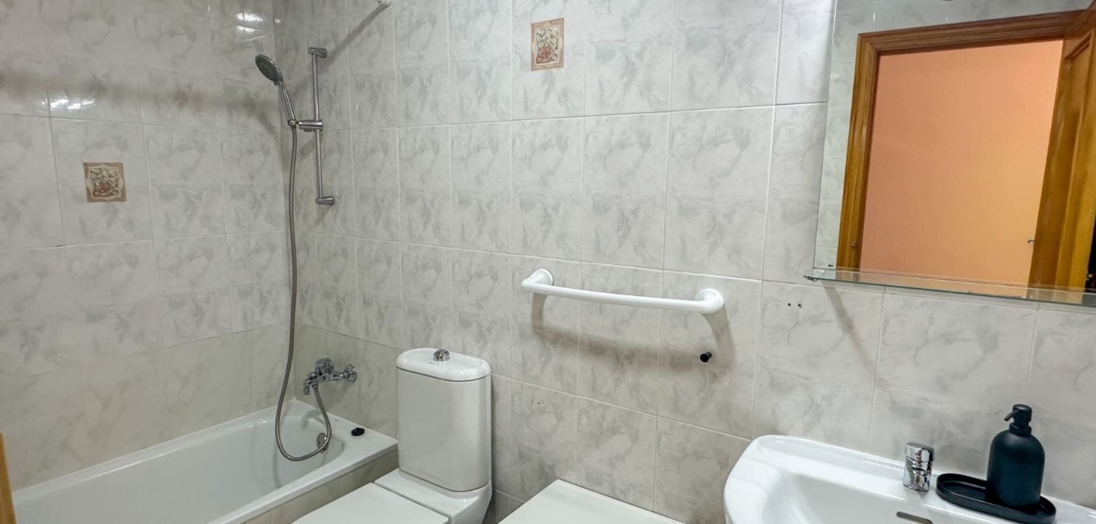 2 soverom Bungalow til salgs i Playa Flamenca med svømmebasseng - € 185 000 (Ref: 9970866)