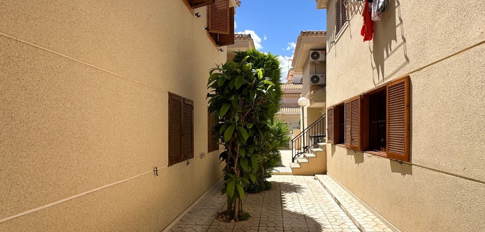 2 soverom Bungalow til salgs i Playa Flamenca med svømmebasseng - € 185 000 (Ref: 9970866)