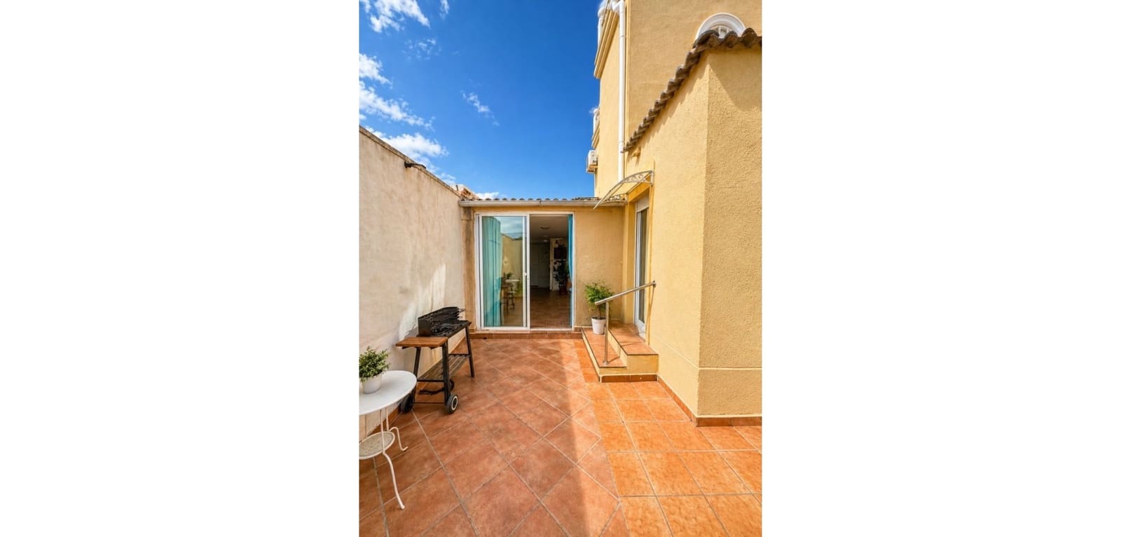 3 soveværelse Villa til salg i Torrevieja - € 399.000 (Ref: 9970867)
