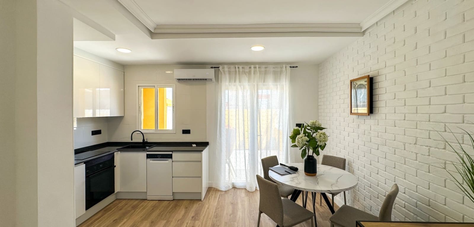 2 Zimmer Haus zu verkaufen in Cabo Roig mit Pool - 255.000 € (Ref: 9970870)