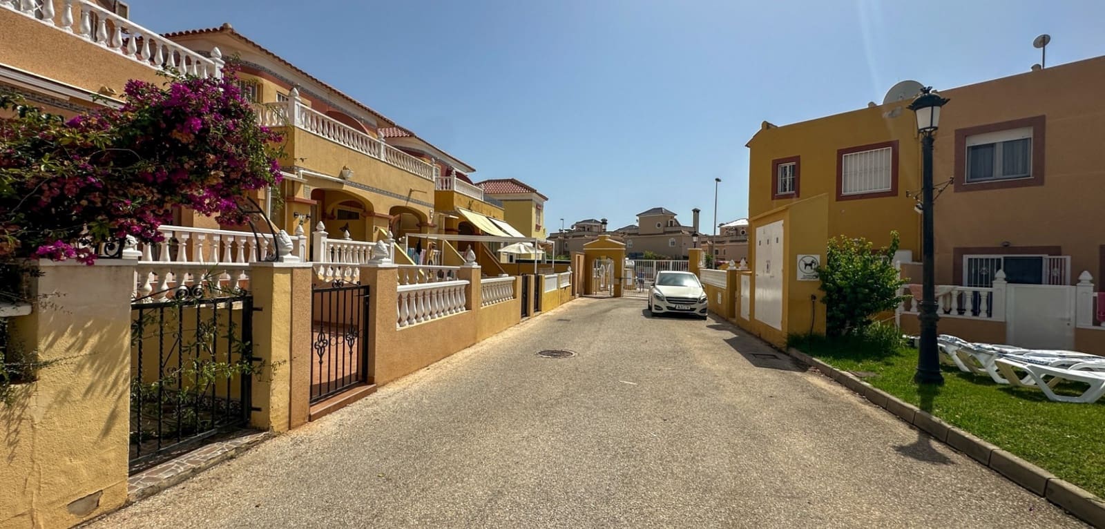 2 Zimmer Haus zu verkaufen in Cabo Roig mit Pool - 255.000 € (Ref: 9970870)