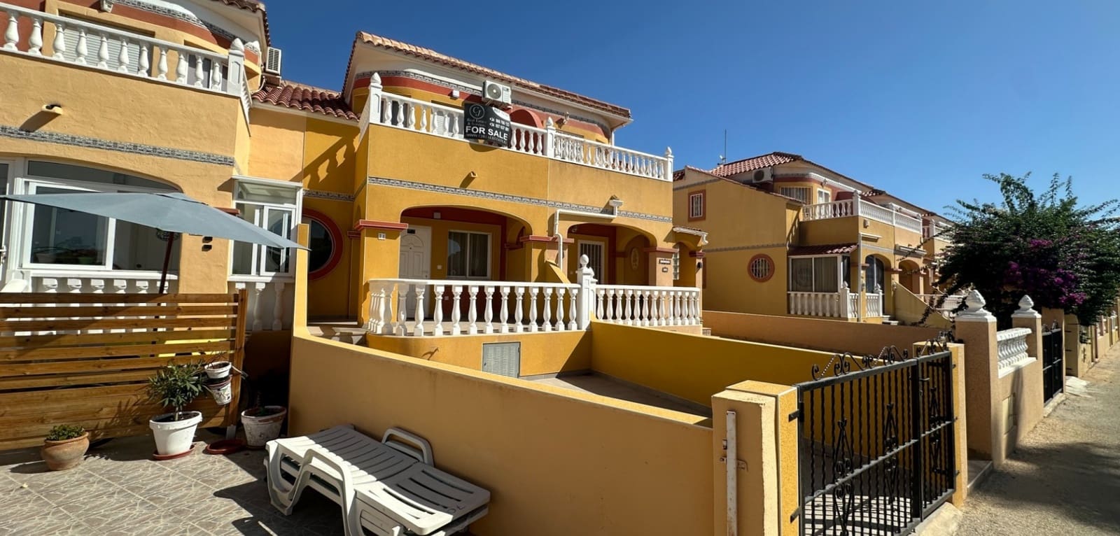 2 Zimmer Haus zu verkaufen in Cabo Roig mit Pool - 255.000 € (Ref: 9970870)