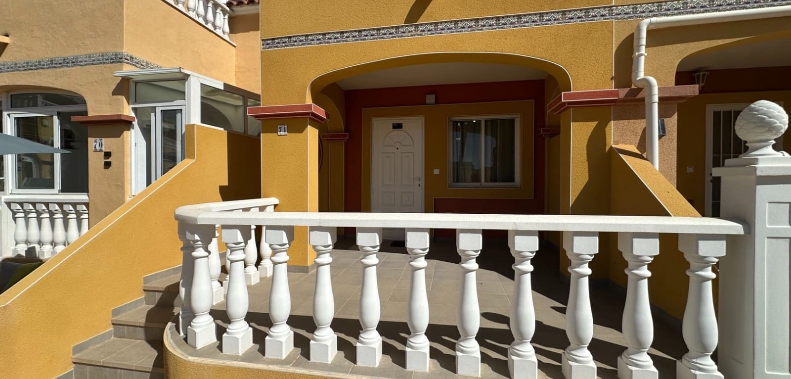 2 Zimmer Haus zu verkaufen in Cabo Roig mit Pool - 255.000 € (Ref: 9970870)