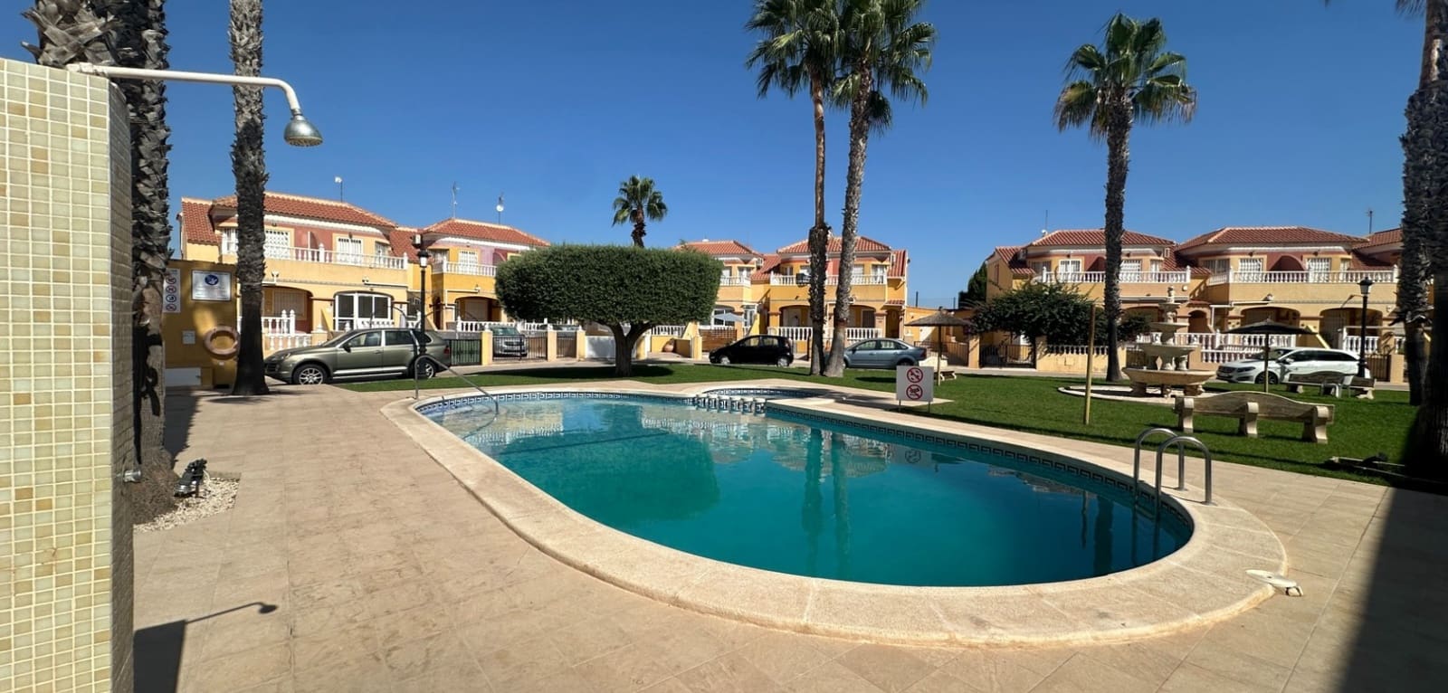 2 Zimmer Haus zu verkaufen in Cabo Roig mit Pool - 255.000 € (Ref: 9970870)