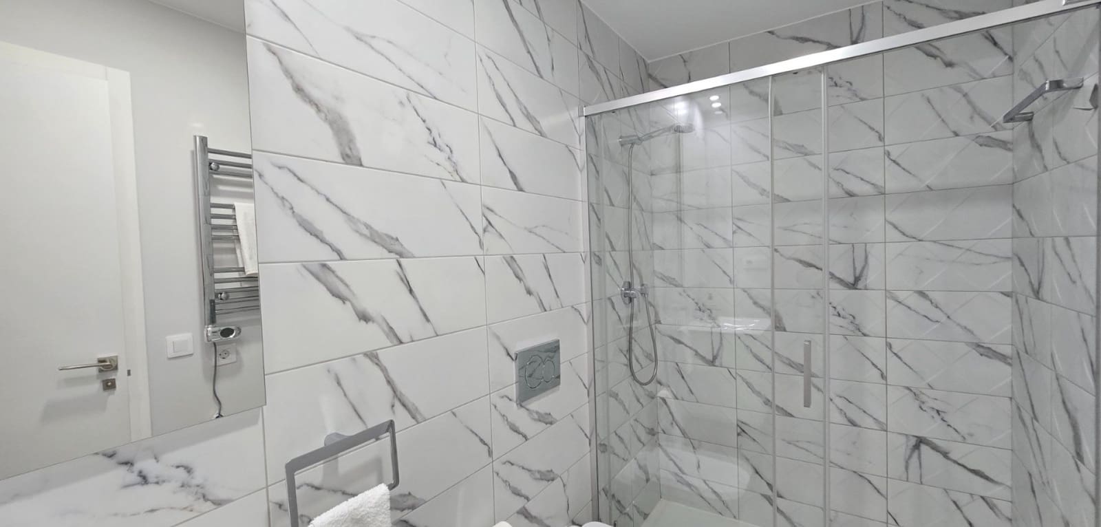 2 chambre Appartement à vendre à Villamartin avec piscine - 249 999 € (Ref: 9971503)
