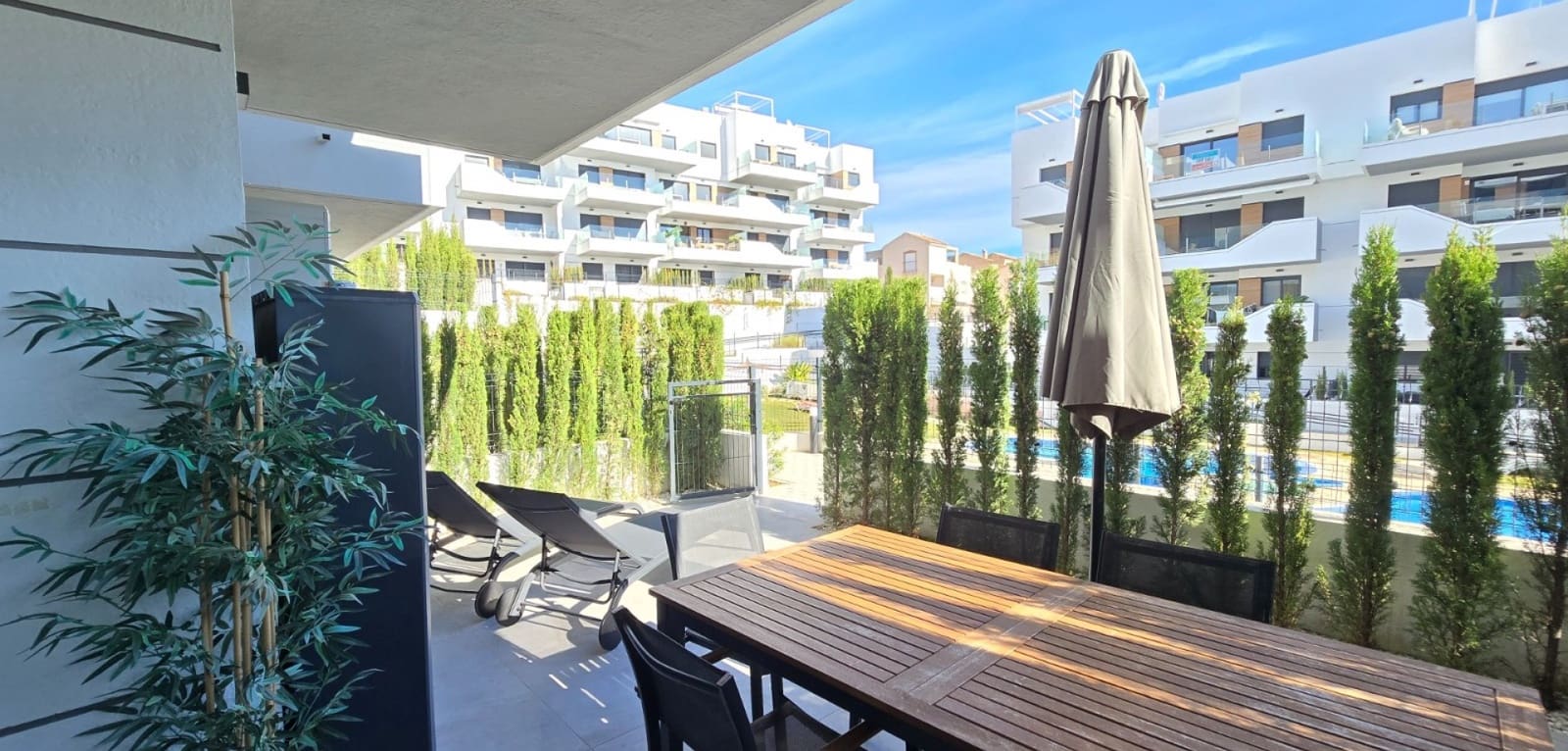 2 chambre Appartement à vendre à Villamartin avec piscine - 249 999 € (Ref: 9971503)