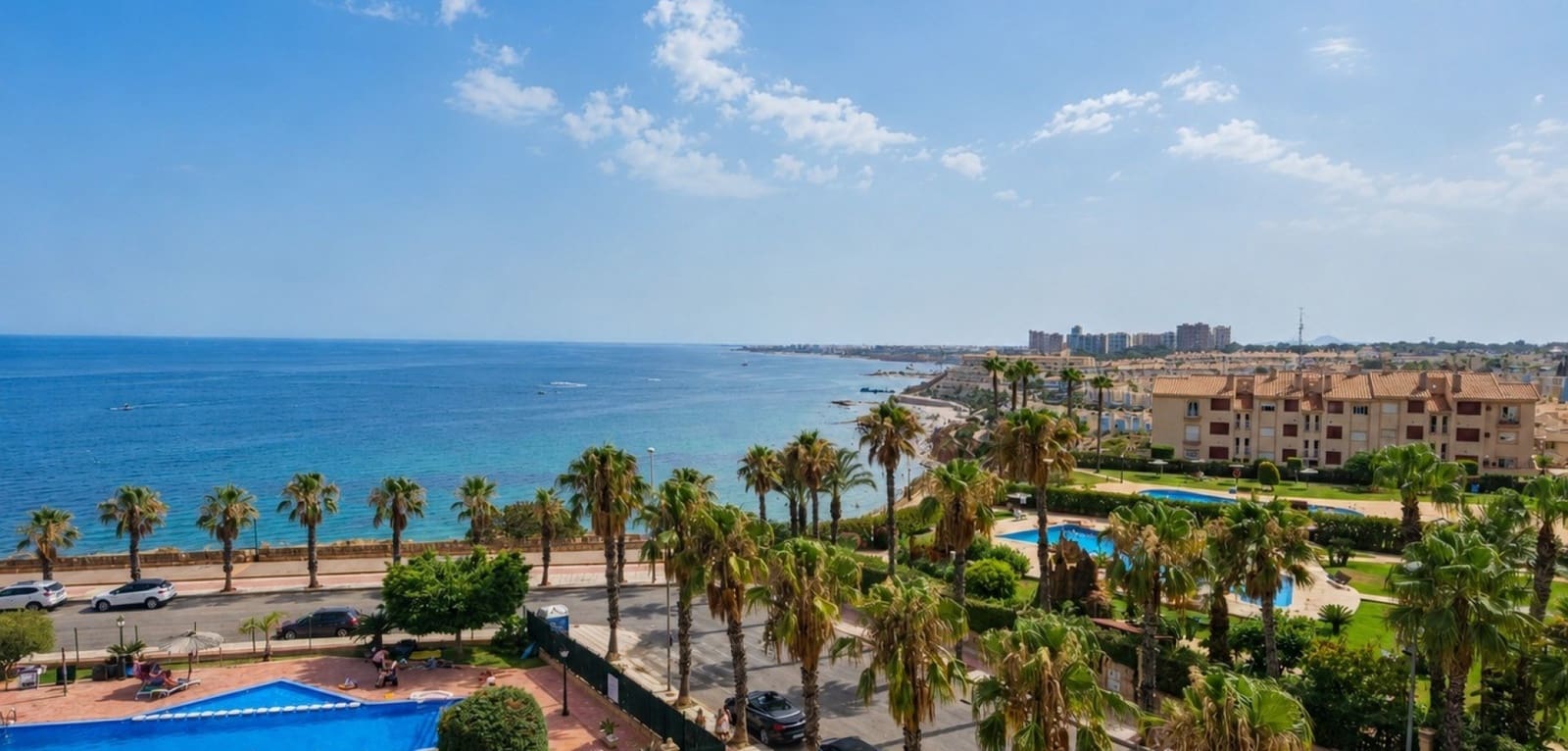 2 bedroom Apartment for sale in Cabo Roig with pool - € 224,000 (Ref: 9974471)
