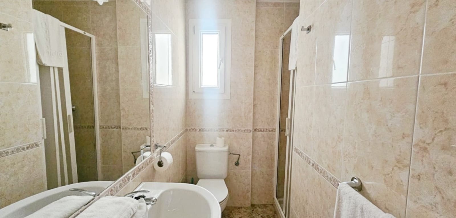 2 bedroom Apartment for sale in Cabo Roig with pool - € 224,000 (Ref: 9974471)