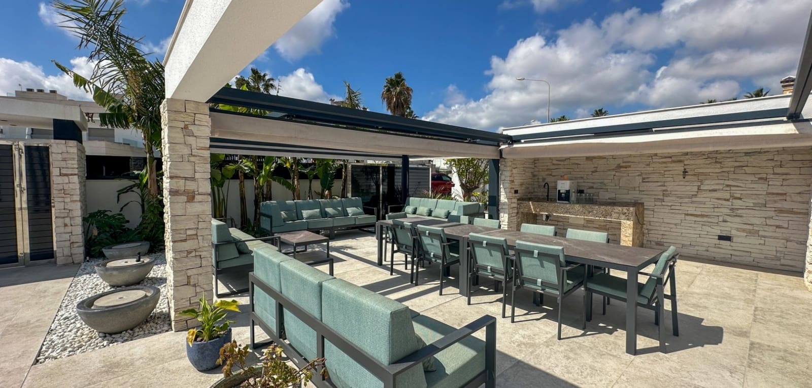 4 chambre Villa/Maison à vendre à Villamartin avec piscine - 2 950 000 € (Ref: 9974658)