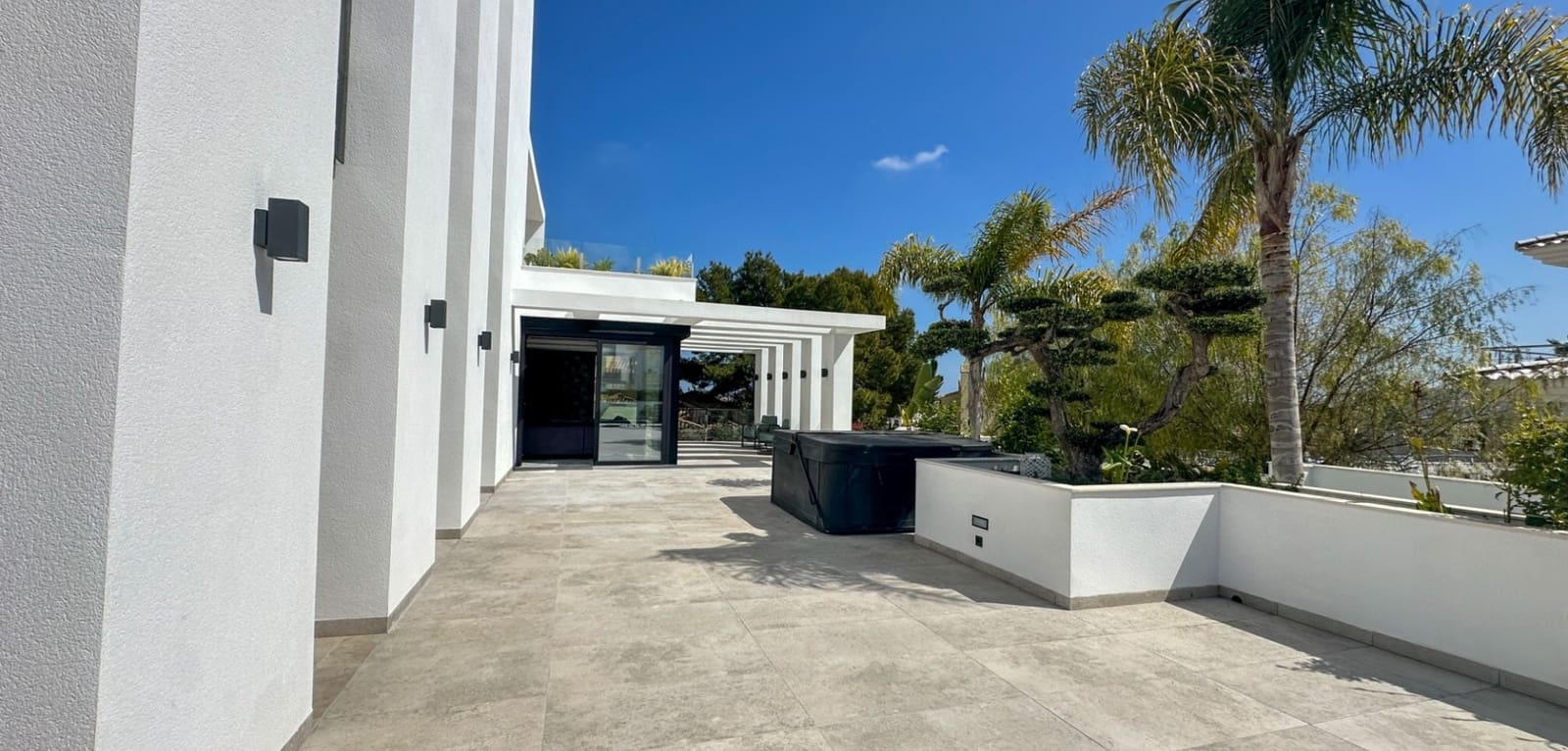 4 chambre Villa/Maison à vendre à Villamartin avec piscine - 2 950 000 € (Ref: 9974658)