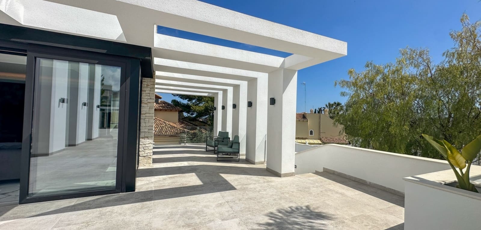 4 chambre Villa/Maison à vendre à Villamartin avec piscine - 2 950 000 € (Ref: 9974658)