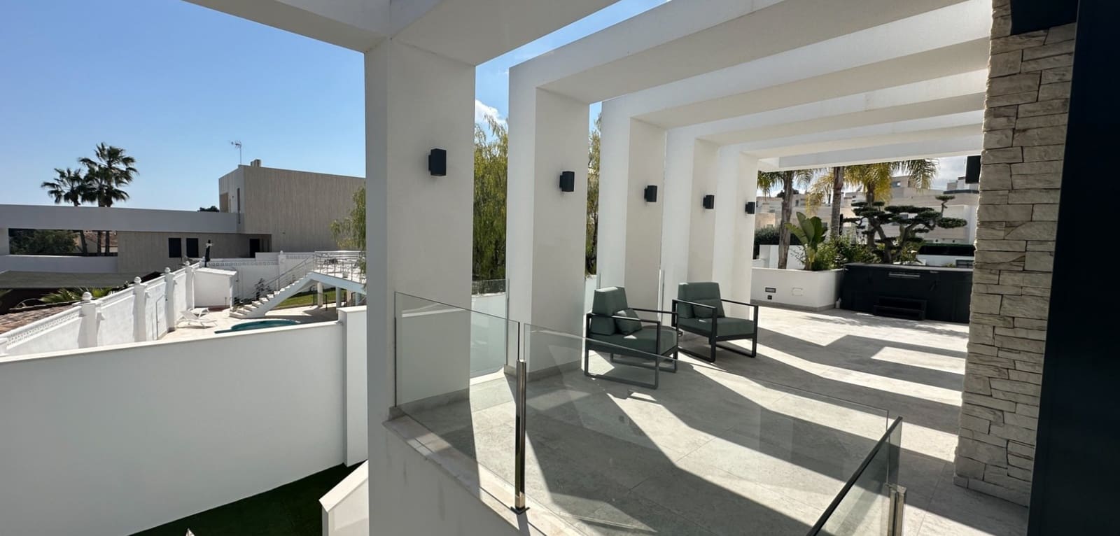 4 chambre Villa/Maison à vendre à Villamartin avec piscine - 2 950 000 € (Ref: 9974658)
