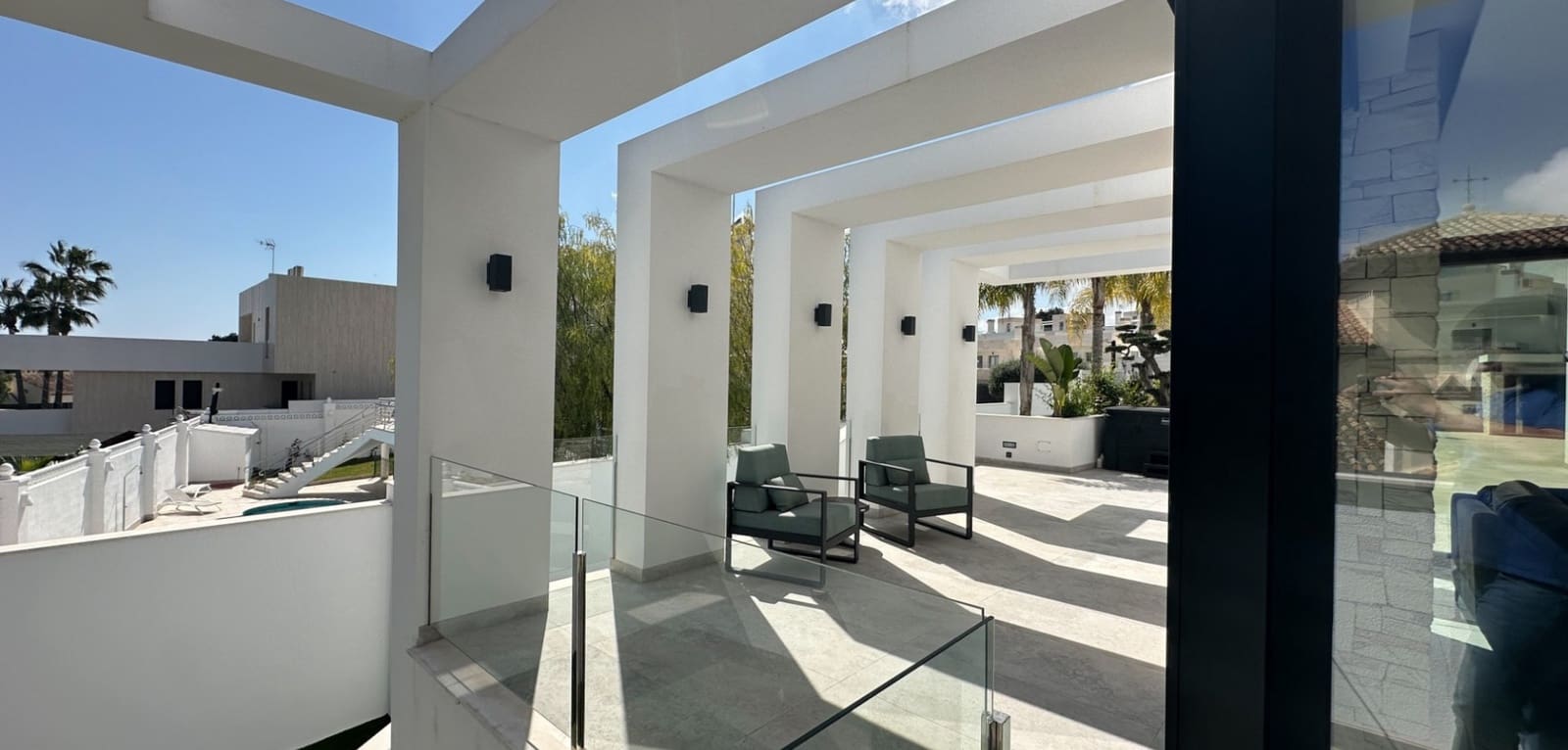 4 chambre Villa/Maison à vendre à Villamartin avec piscine - 2 950 000 € (Ref: 9974658)