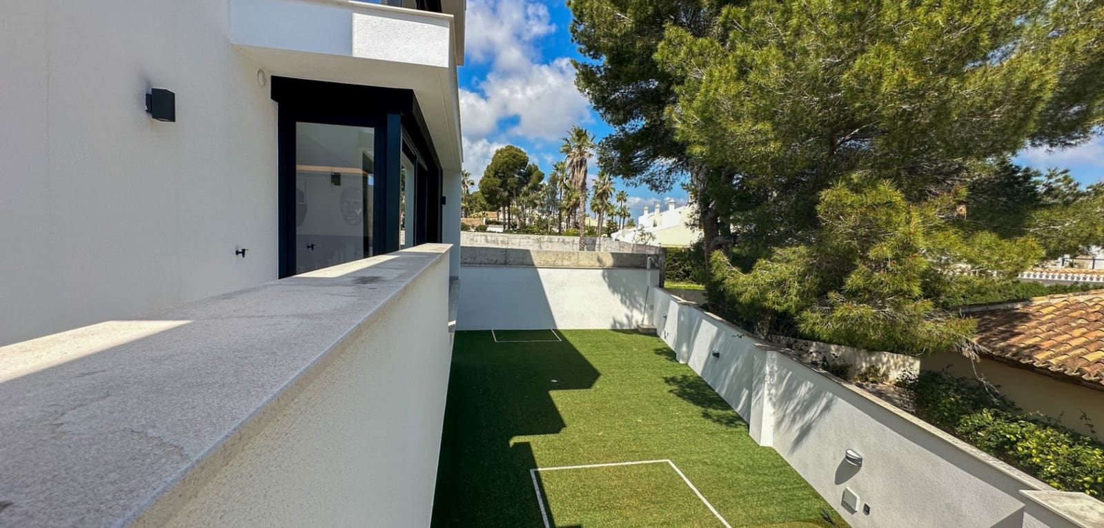 4 chambre Villa/Maison à vendre à Villamartin avec piscine - 2 950 000 € (Ref: 9974658)