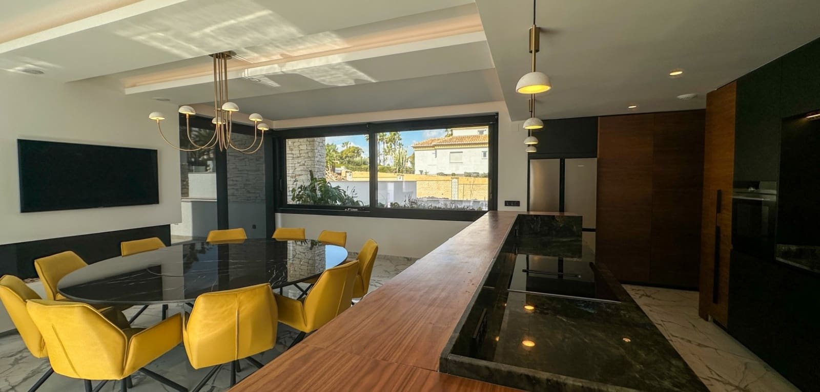 4 chambre Villa/Maison à vendre à Villamartin avec piscine - 2 950 000 € (Ref: 9974658)