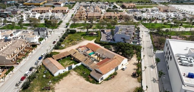 3 soveværelse Bungalow til salg i Pilar de la Horadada ciudad, Pilar de la Horadada med swimmingpool - € 434.000 (Ref: 9985839)