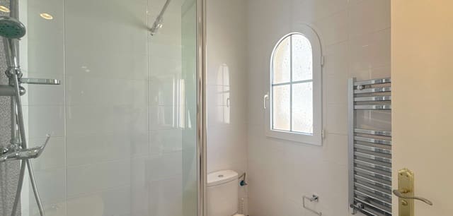 2 slaapkamer Huis te koop in Las Ramblas Golf, Orihuela met zwembad - € 224.000 (Ref: 9996047)