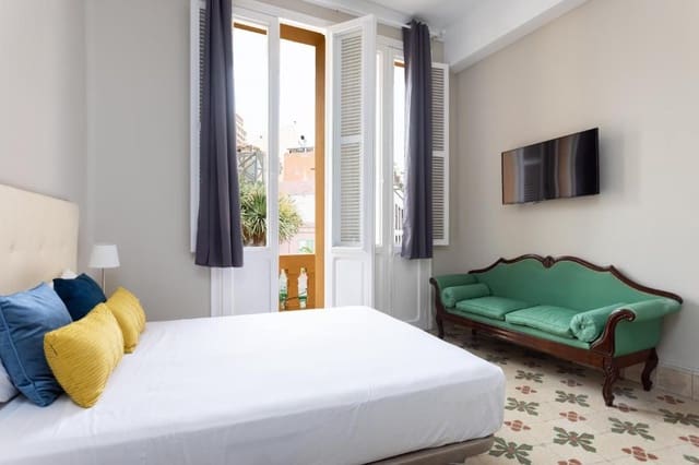 Hotel de 22 habitaciones en Santa Cruz de Tenerife en venta - 7.300.000 € (Ref: 8476323)