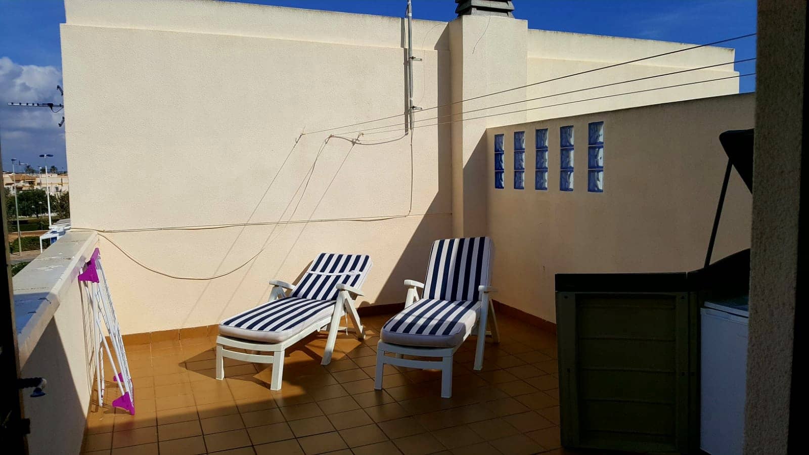 3 slaapkamer Halfvrijstaande villa te koop in San Pedro del Pinatar met garage - € 245.000 (Ref: 8980507)