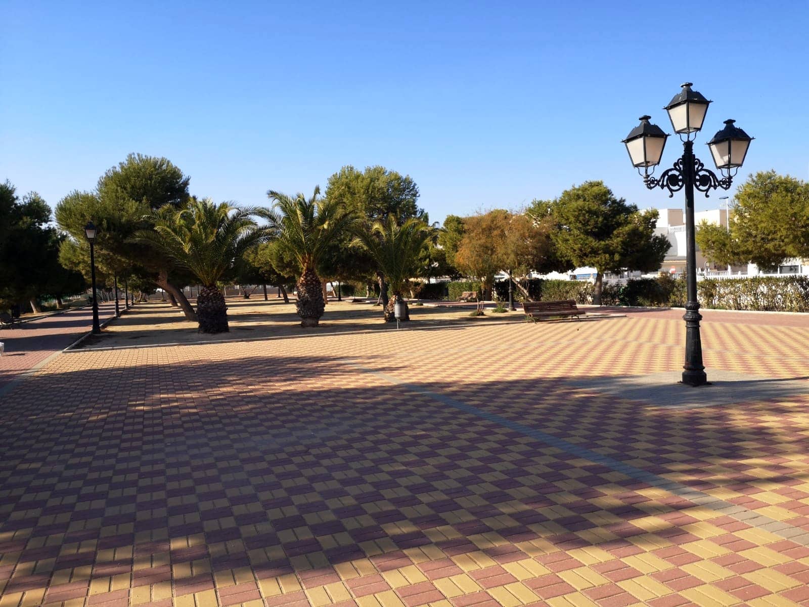 3 slaapkamer Halfvrijstaande villa te koop in San Pedro del Pinatar met garage - € 245.000 (Ref: 8980507)