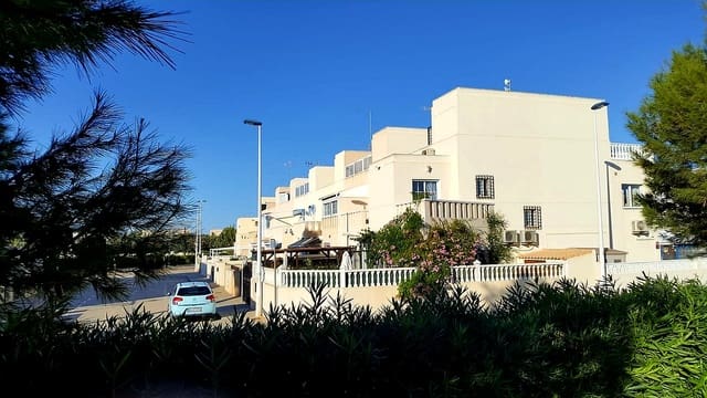 3 Zimmer Doppelhaus zu verkaufen in El Mojón - Las Salinas, San Pedro del Pinatar mit Garage - 245.000 € (Ref: 8980507)