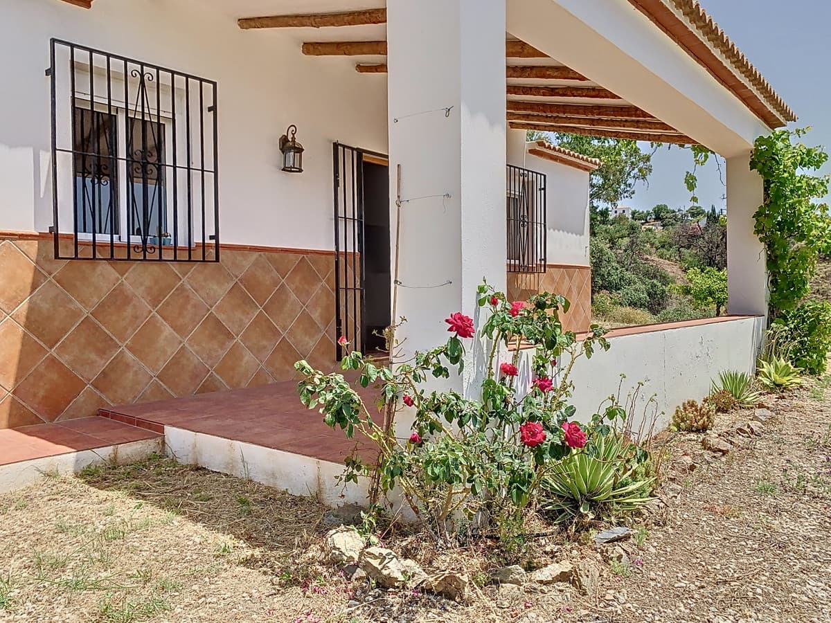 3 soveværelse Finca/Landehus til salg i Colmenar - € 199.000 (Ref: 8807339)