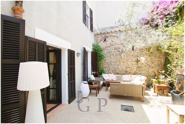 3 slaapkamer Huis te koop in Artà met garage - € 1.490.000 (Ref: 10091481)