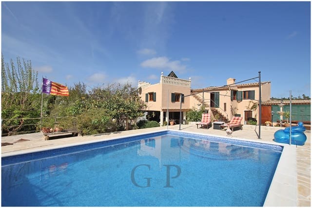 4 camera da letto Finca/Casa di Campagna in vendita in Son Servera con piscina garage - 990.000 € (Rif: 10100525)