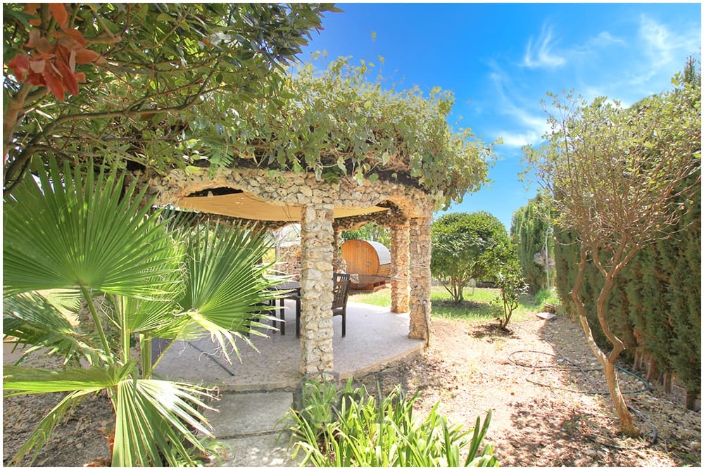 4 camera da letto Finca/Casa di Campagna in vendita in Son Servera con piscina garage - 990.000 € (Rif: 10100525)