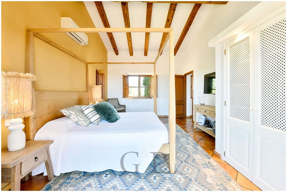 5 bedroom Finca/Country House for sale in Colonia de Sant Pere / Colonia de San Pedro with pool garage - € 4,795,000 (Ref: 10130410)