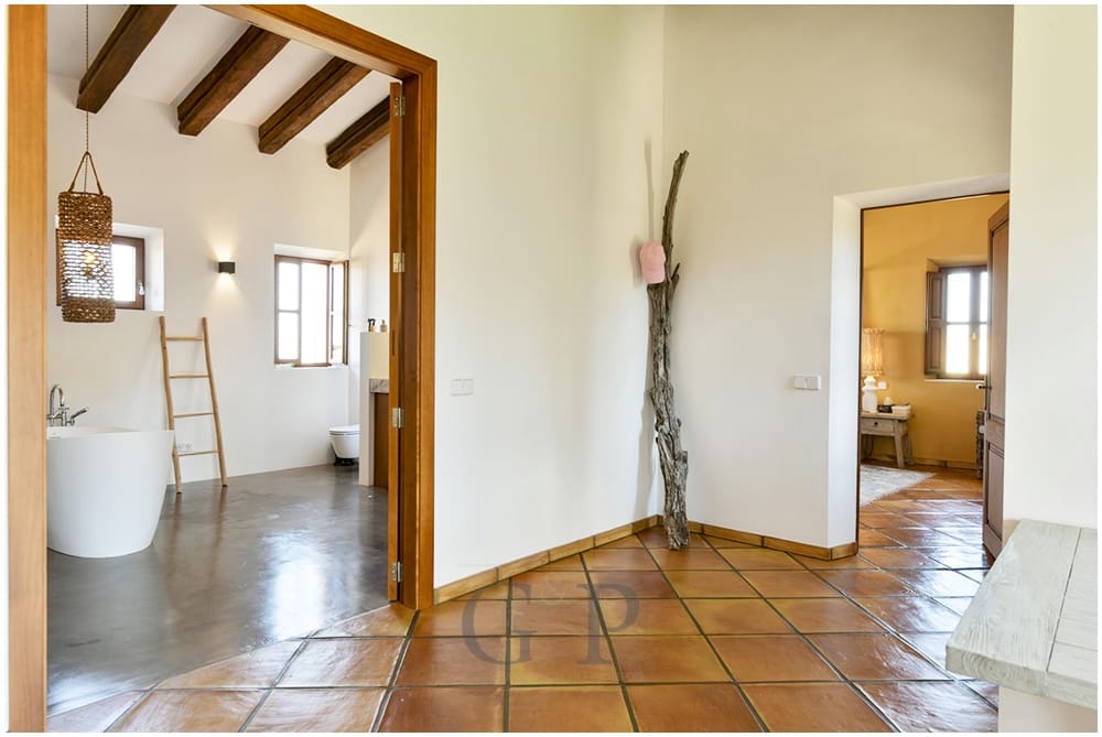 5 bedroom Finca/Country House for sale in Colonia de Sant Pere / Colonia de San Pedro with pool garage - € 4,795,000 (Ref: 10130410)