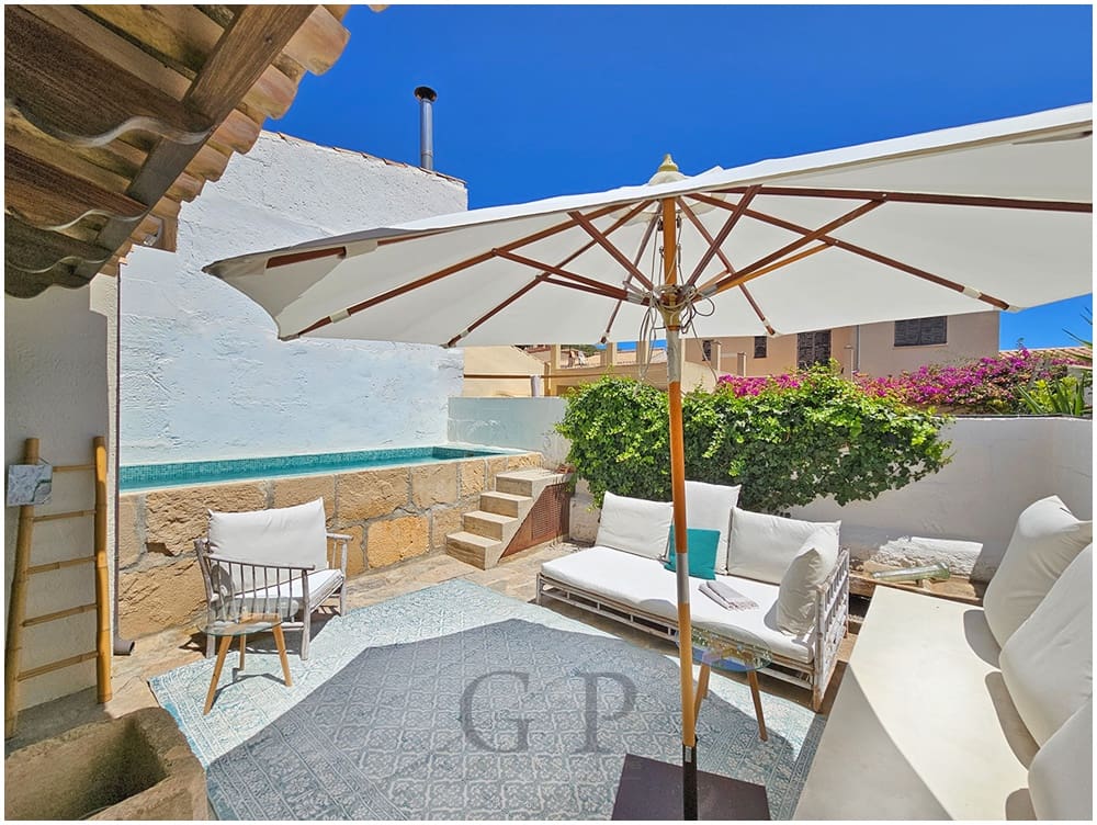 3 bedroom Townhouse for sale in Capdepera with pool - € 1,800,000 (Ref: 10167102)