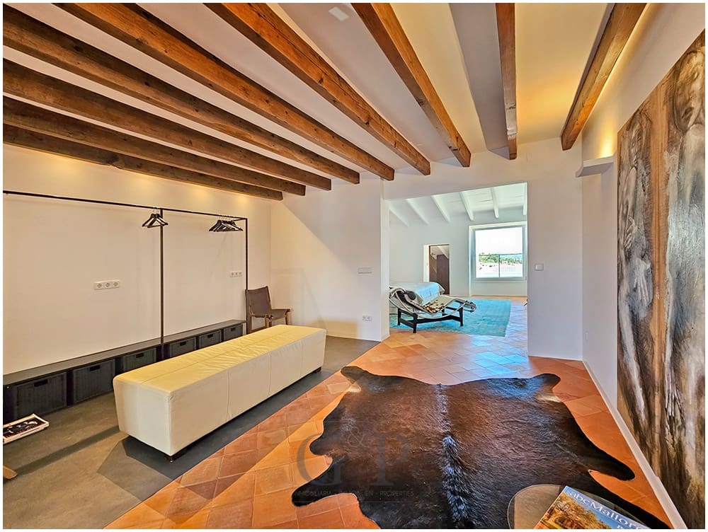 3 bedroom Townhouse for sale in Capdepera with pool - € 1,800,000 (Ref: 10167102)