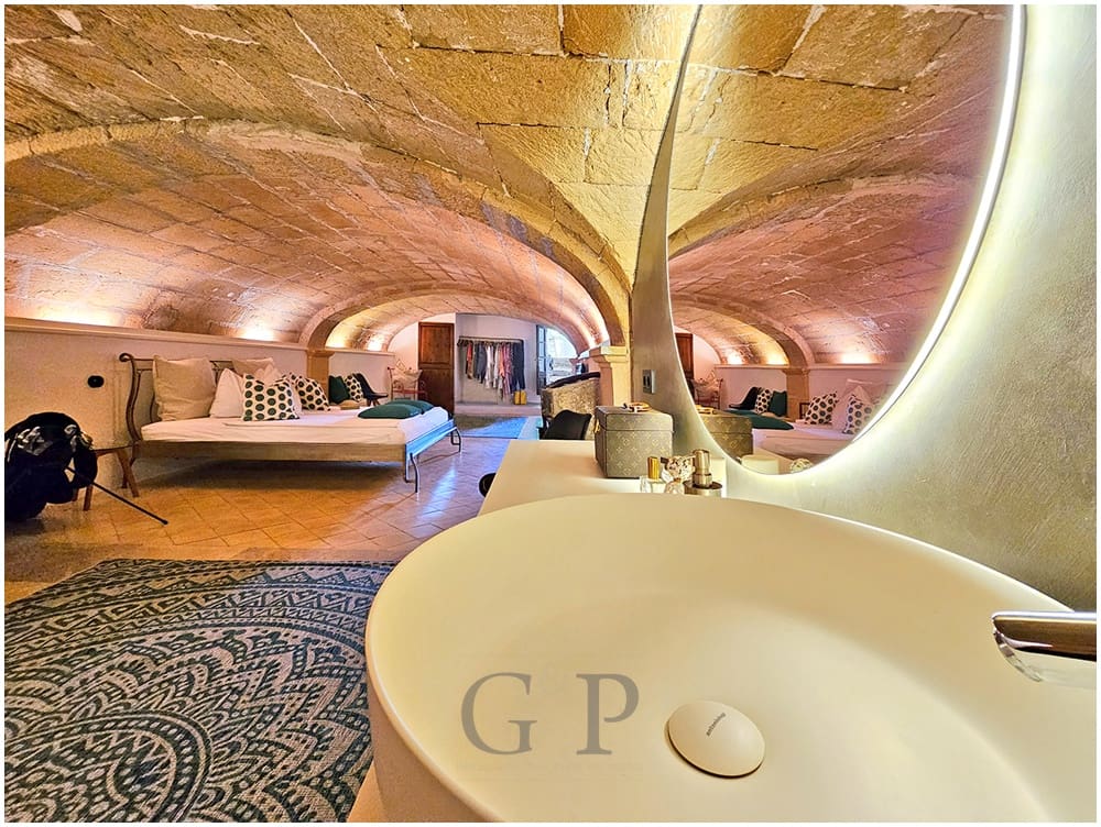 3 bedroom Townhouse for sale in Capdepera with pool - € 1,800,000 (Ref: 10167102)