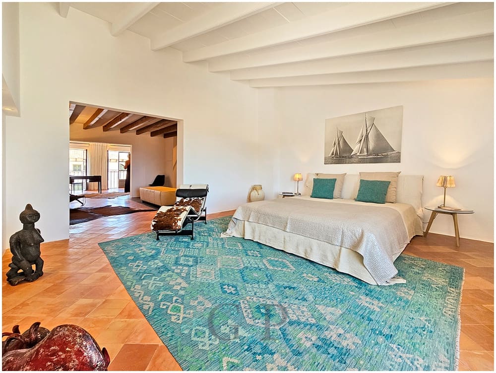 3 bedroom Townhouse for sale in Capdepera with pool - € 1,800,000 (Ref: 10167102)