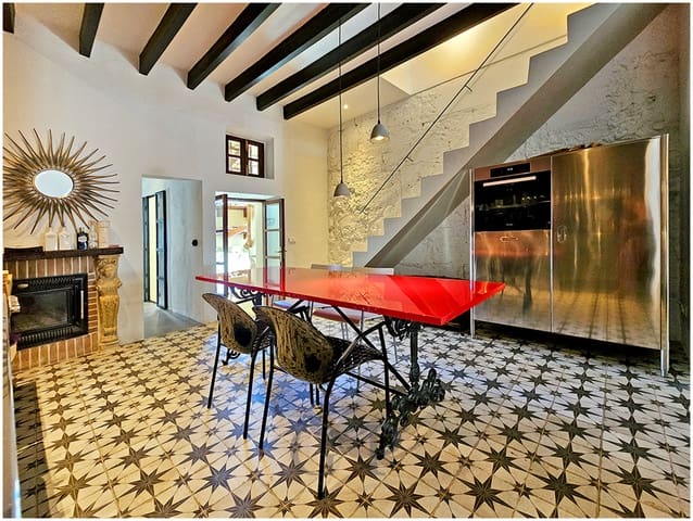 3 sypialnia Dom na sprzedaż w Capdepera z basenem - 1 800 000 € (Ref: 10167102)