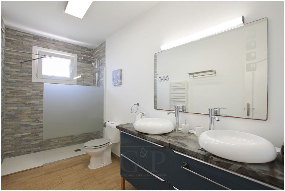 5 soveværelse Villa til salg i Cala Ratjada med swimmingpool - € 1.350.000 (Ref: 9552263)