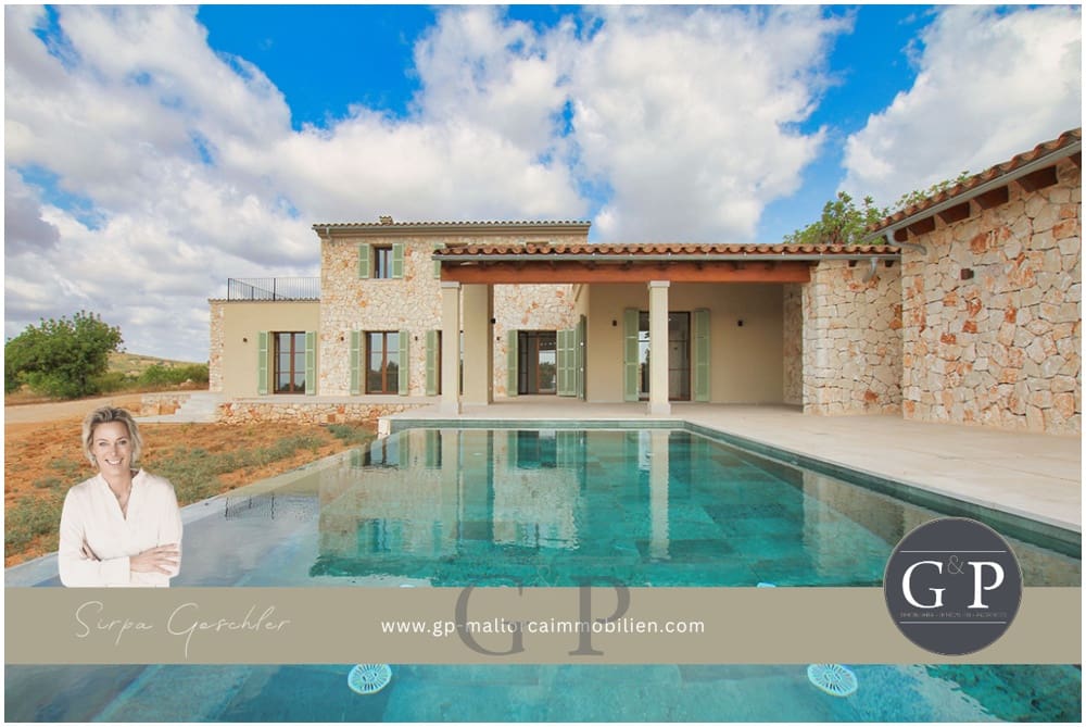 4 bedroom Finca/Country House for sale in Sant Llorenc des Cardassar with pool - € 2,810,000 (Ref: 9552265)
