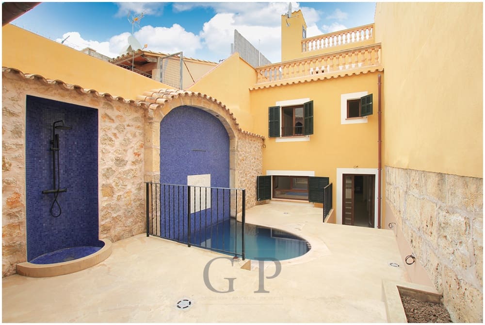 3 soveværelse Byhus til salg i Capdepera med swimmingpool - € 785.000 (Ref: 9552266)