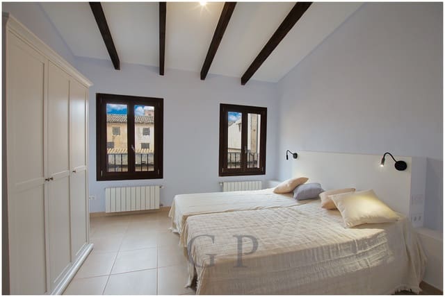 3 soveværelse Byhus til salg i Capdepera med swimmingpool - € 785.000 (Ref: 9552266)