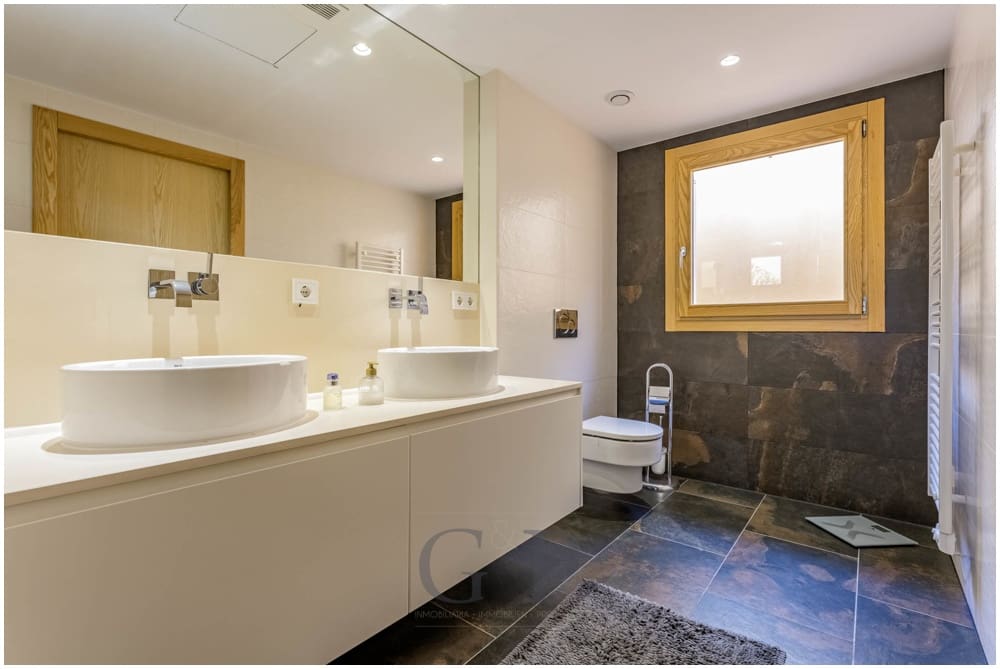 Chalet de 5 habitaciones en Cala Ratjada en venta con piscina - 3.900.000 € (Ref: 9552270)