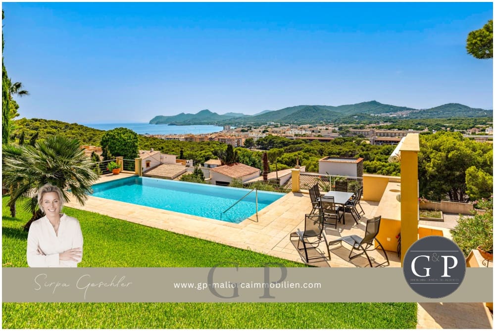 5 bedroom Villa for sale in Cala Ratjada with pool - € 3,900,000 (Ref: 9552270)