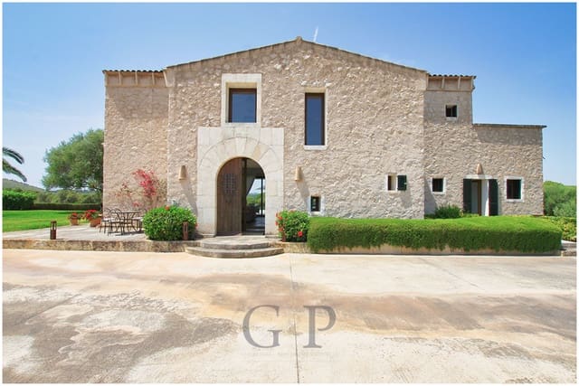 5 soverom Finca/Herregård til salgs i Son Carrio, Sant Llorenç des Cardassar med svømmebasseng - € 2 900 000 (Ref: 9552273)