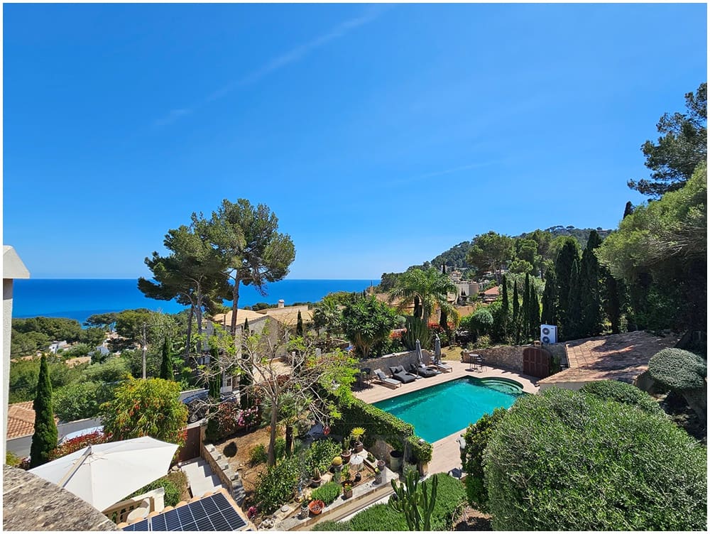 Chalet de 4 habitaciones en Canyamel en venta con piscina - 1.890.000 € (Ref: 9552275)