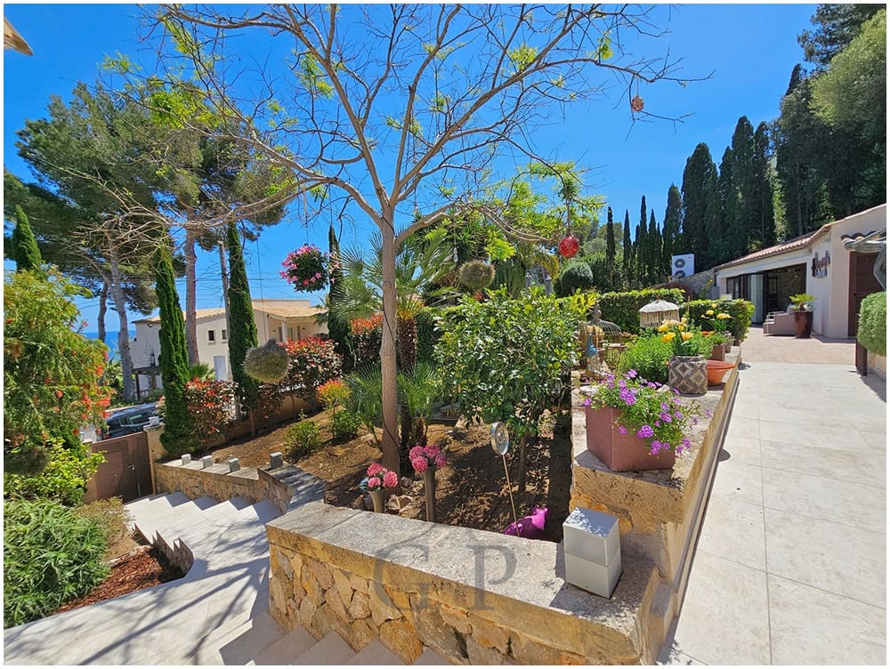 Chalet de 4 habitaciones en Canyamel en venta con piscina - 1.890.000 € (Ref: 9552275)